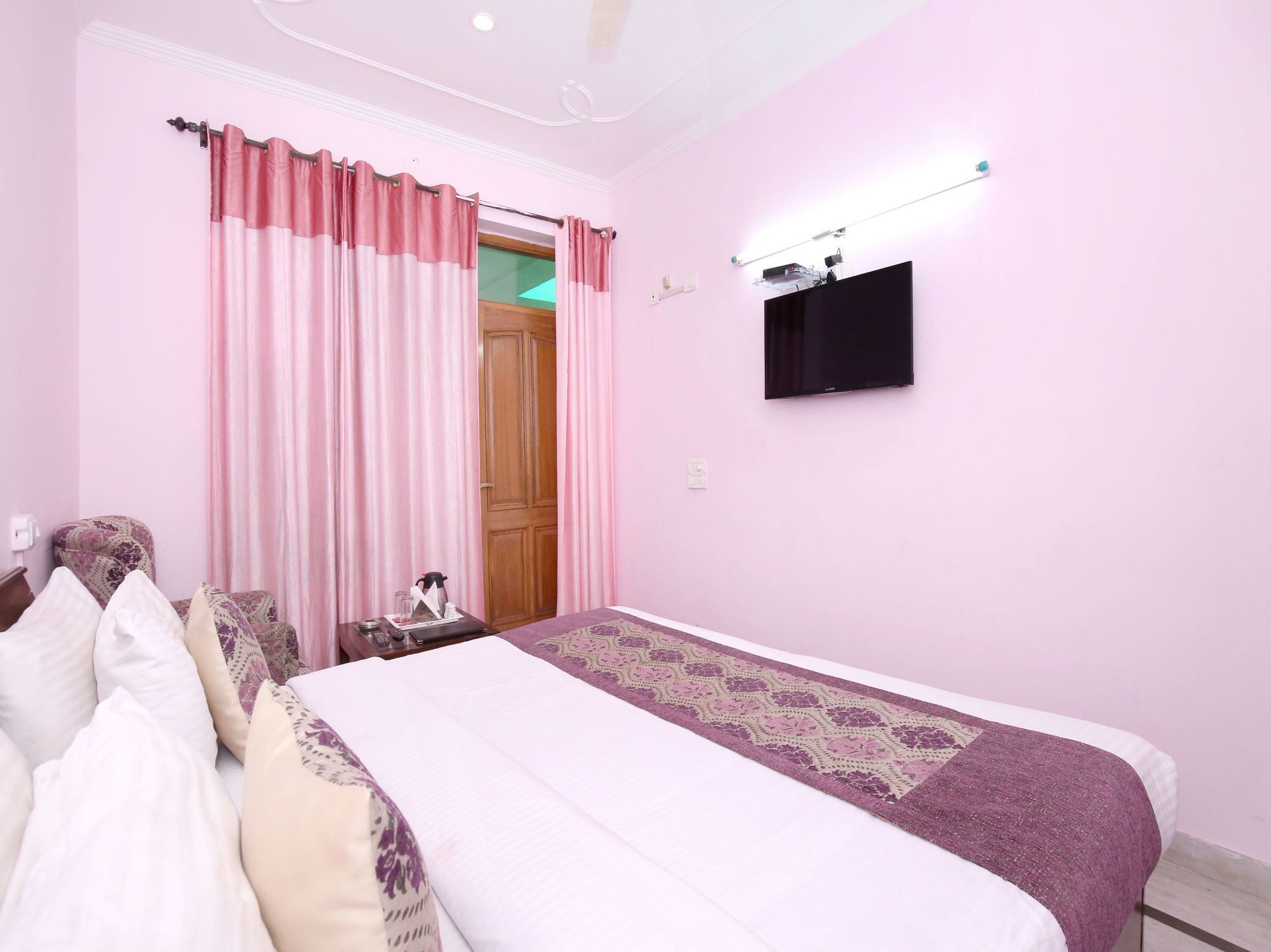 Oyo 6463 Hotel Dove Chandigarh Bagian luar foto