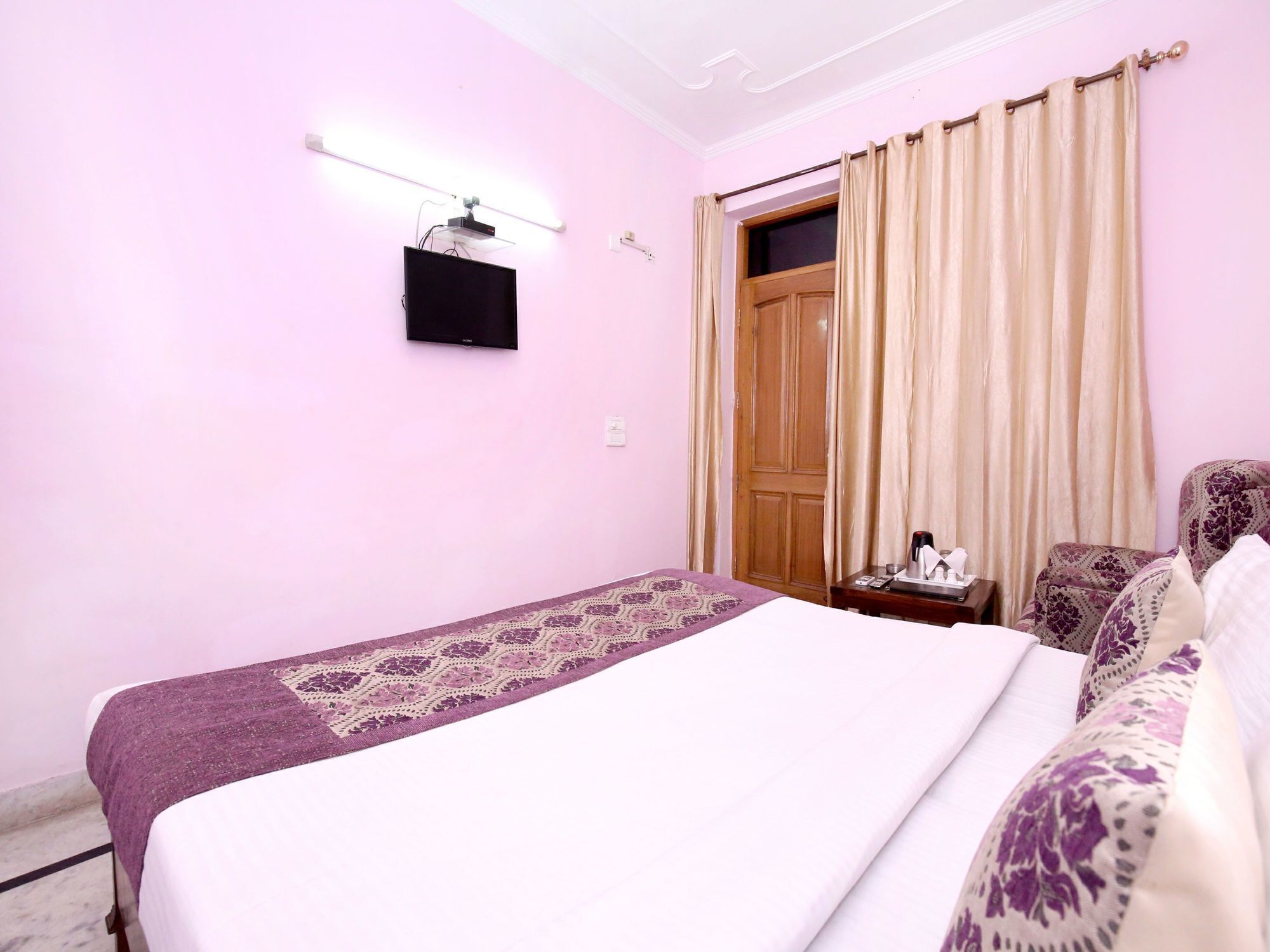 Oyo 6463 Hotel Dove Chandigarh Bagian luar foto